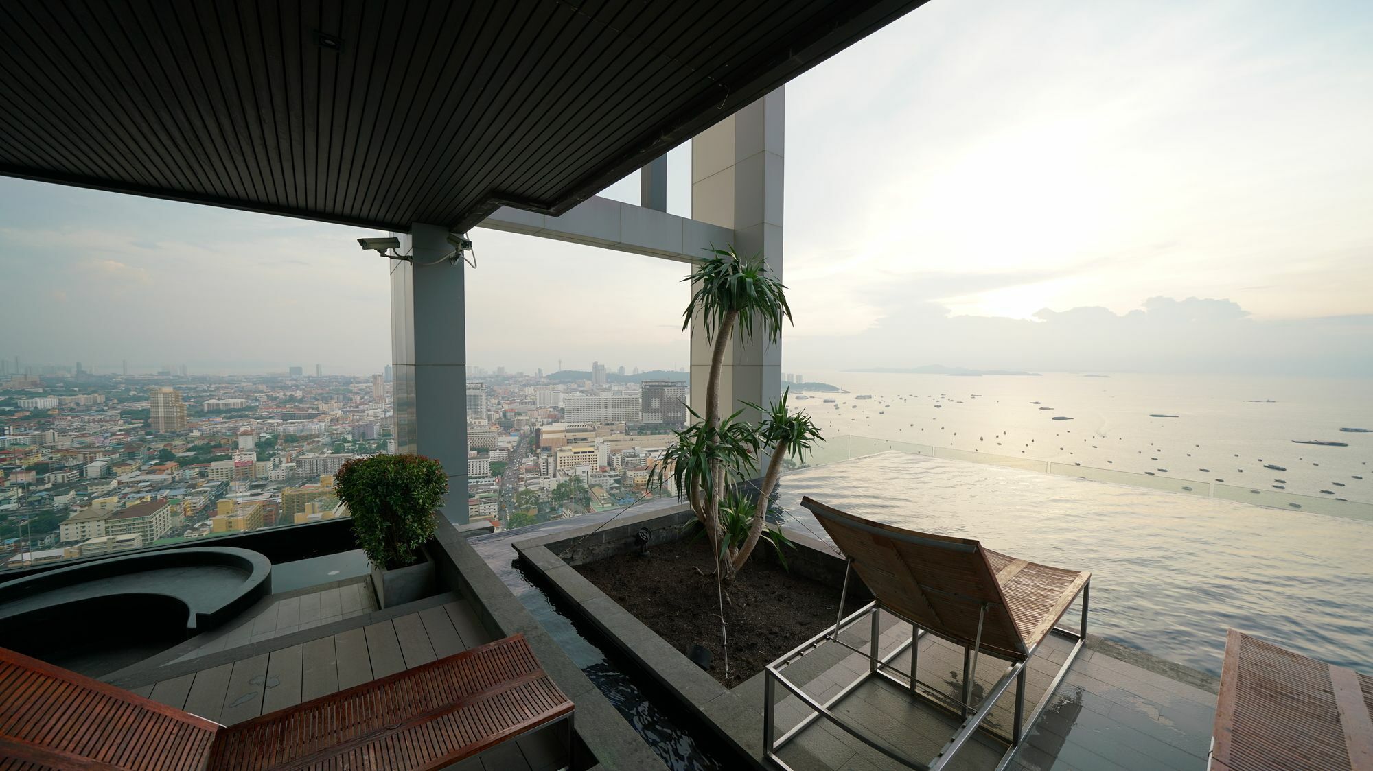 Centric Sea Pattaya By Uplus Eksteriør bilde